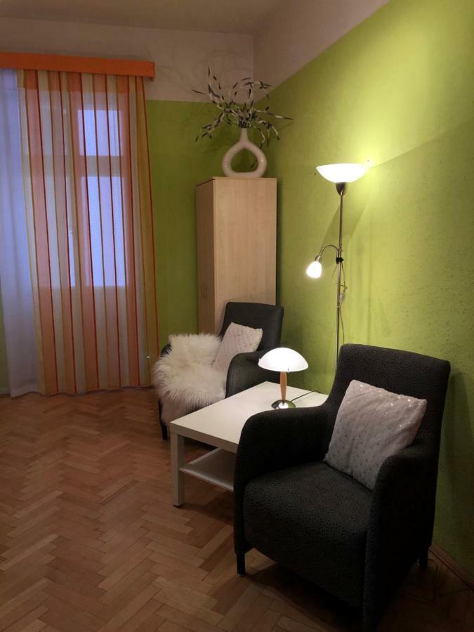 Apartman Orchidej U Vridla Карлови Вари Екстериор снимка