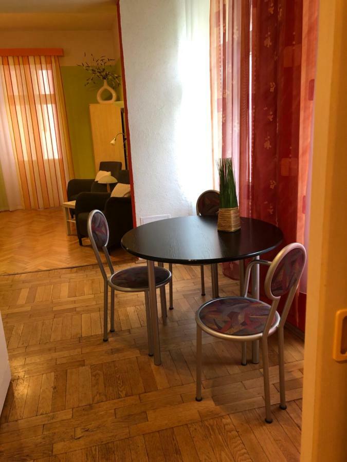 Apartman Orchidej U Vridla Карлови Вари Екстериор снимка